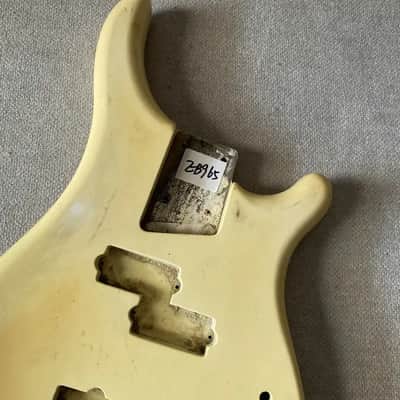 Yellow 4 String Bass Basswood Body DIY Project image 4