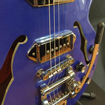 Epiphone Wildkat メタリックブルー 中古】Epiphone WildKat セミアコ メタリックブルー - 神奈川県の中古