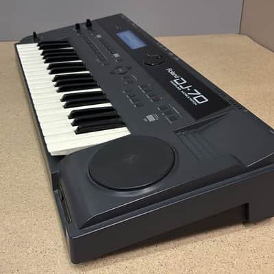 Roland DJ-70 Sampling Workstation 1992 - 1996 - Black image 3
