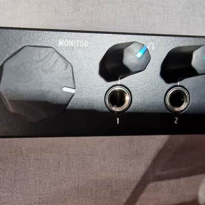 Arturia MiniFuse 4 USB-C Audio Interface 2021 - Present - Black image 7