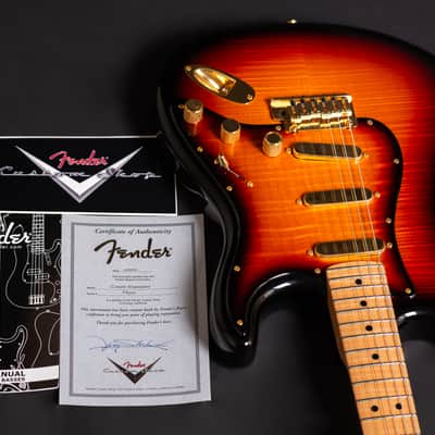 2007 Fender Custom Shop Masterbuilt Yuriy Shishkov Stratocaster Ukrainian Strat Aged Cherry Burst 1 Of 10 Limited Edition RARE collector image 2