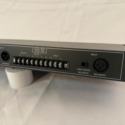 Symetrix 402 1996 - Grey image 6