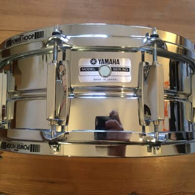 Yamaha SD-295 5.5x14" 10-Lug Steel Snare Drum