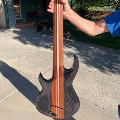 Kiesel A2 8 String 2024 - Translucent Teal/Translucent Blackburst image 2