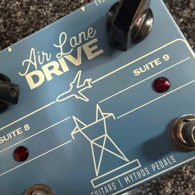 Mythos Pedals Air Lane Drive 2022 - Various image 4