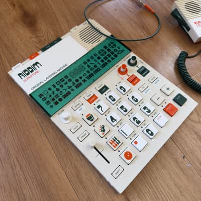 Teenage Engineering EP-40 Riddim Supertone with EP-2350 Ting FX Microphone 2025 - Present - Grey image 2