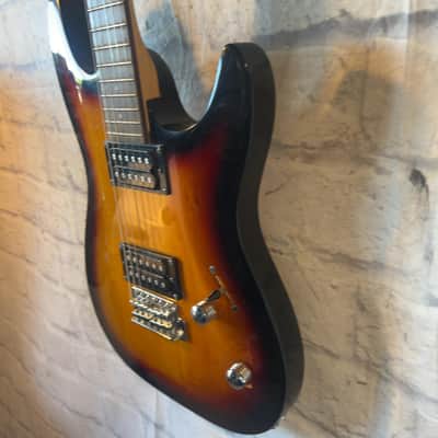 Laguna LE122 Double Humbucker Sunburst Electric Guitar image 5