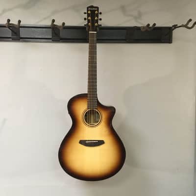 Breedlove Artista Pro Concerto Burnt Amber CE European-Myrtlewood w/Case image 2