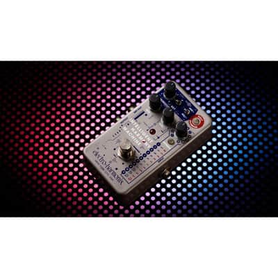 Electro-Harmonix Intelligent Harmony Machine Harmonizer and Pitch Shifter Pedal with Digital Circuit and Buffered Bypass image 7