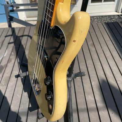 Fender Musicmaster Bass 1972 - 1979 - Olympic White image 15