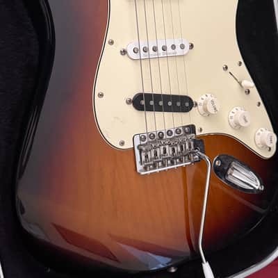 Fender MiM Stratocaster image 2