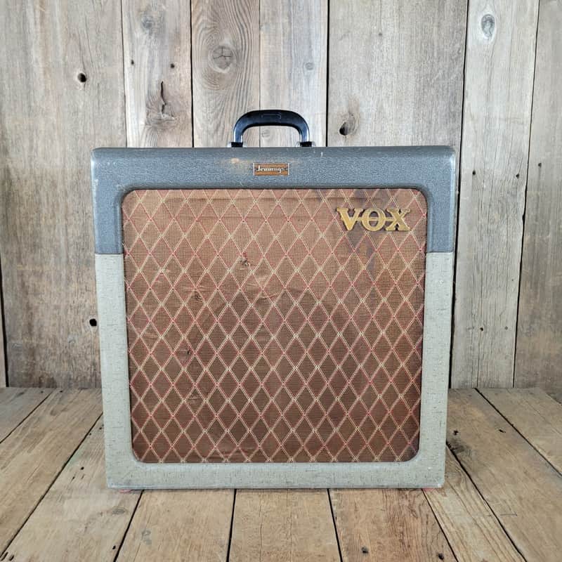 Vox AC15 Two Tone Version 7 Third Circuit EF86 1960 - Two Tone Grey image 1