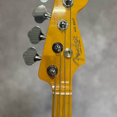 Fender American Professional II Jazz Bass 2023 - 3-Color Sunburst image 5