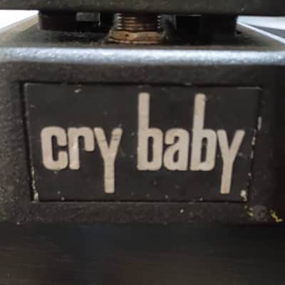 🎸 Dunlop Cry Baby GCB95 Wah Pedal – Because Subtlety Is Overrated image 1