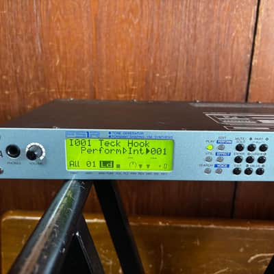 Yamaha FS1R TONE GENERATOR FORMANT SHAPING/ FM SYNTHESIS NEW INTERNAL BATTERY image 3