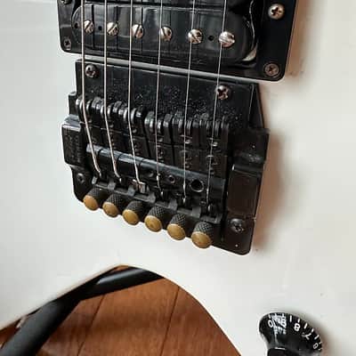 1985 Gibson Flying V - White image 6