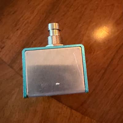 Kmise Crunch Distortion ehx pocket metal clone image 6