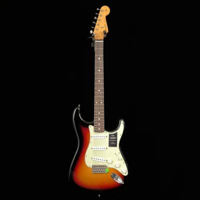 Fender Dealer Exclusive Vintera Road Worn '60s Stratocaster, Rosewood Fingerboard, 3-Color Sunburst, Deluxe Hardshell Case image 3