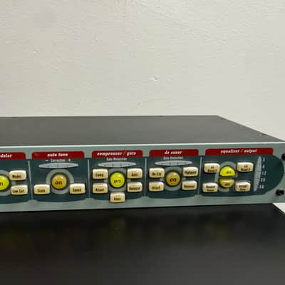 Antares AVP-1 Vocal Producer 2010s - Green image 4