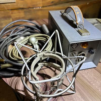 Neumann U 67 Large Diaphragm Multipattern Tube Condenser Microphone 1960 - 1971 - Nickel image 5