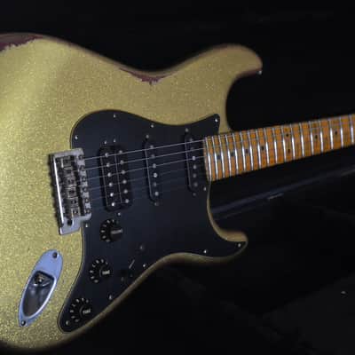 American Fender Stratocaster Relic Custom Gold Sparkle HSS Texas Specials image 24