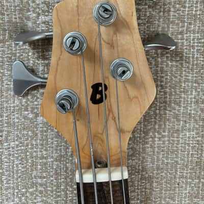 Luthier Made Explorer Style 2019 - Hand Rubbed Oil image 8