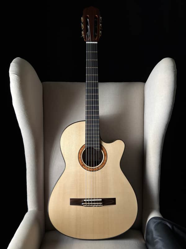 Ryohei Echizen Jazz Nylon Moon Spruce Madagascar Rosewood image 1