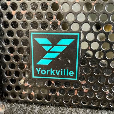 80s/90s Canadian Yorkville Elite Micron 600 2x10 & Horn - Crossover & Fuse Protected - Unloaded/Empty Cab image 2