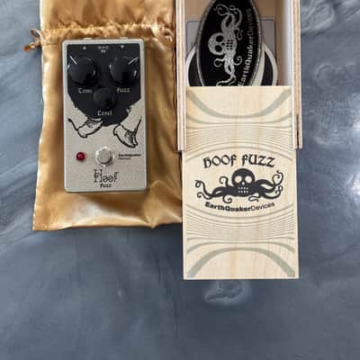 EarthQuaker Devices Hoof Hybrid Fuzz 20th Anniversary Edition 2024 - Platinum Vein / Black image 1