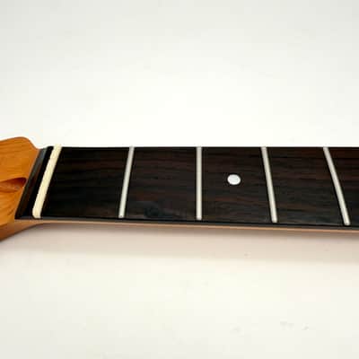 HooDoo Stratocaster Neck Rosewood/Roasted Maple Lefty Nitro hsn6420 image 8