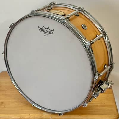 Pearl Symphonic Concert Series Snare Drum 14 x 5.5 Natural Maple NO WIRES image 4