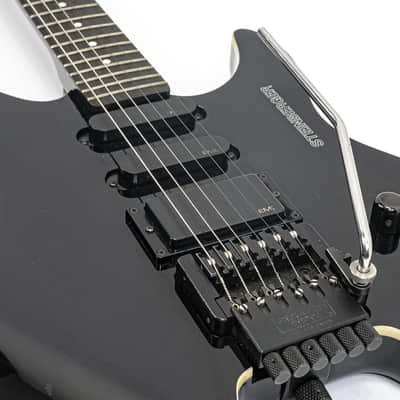 1989 Steinberger GM4TA Flagship Guitar — Newburgh, NY — Black w/ White Binding image 18