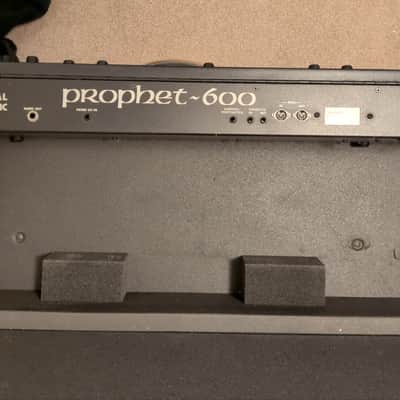 Sequential Prophet 600 61-Key 6-Voice Polyphonic Synthesizer 1982 - 1985 - Black with Wood Sides image 2