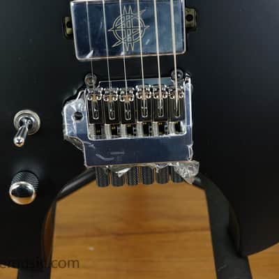 Schecter Synyster Gates Custom-6 TR-S Left-Handed - Satin Black image 10