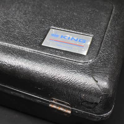 A King Model 600 Bb Trumpet in it's Original Case A Really Nice Horn # 11 T image 12