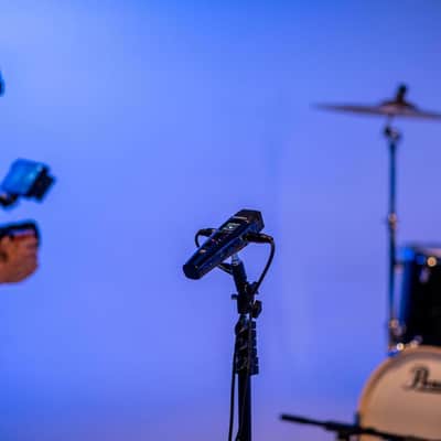 Zoom M4 MicTrak Handheld Recorder for Musicians, Podcasters & Filmmakers with X/Y Microphones, 2 XLR/TRS Inputs, 4 Tracks of 32-Bit Float Recording, & USB Audio Interface image 3