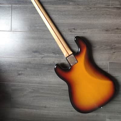 Navigator Espionage Bass 1979 Sunburst image 5