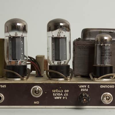 Fender  Vibrolux 6G11A Tube Amplifier (1962), ser. #01935. image 20