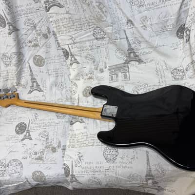 1999 Fender Standard Series Jazz Bass Black Real Rosewood Fingerboard Hard Shell Case image 9