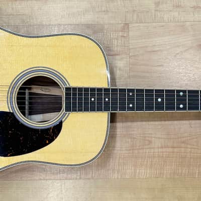 Martin Standard Series HD-35 Acoustic Guitar (Previous Version) image 4