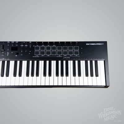 M-Audio Oxygen Pro 61 MIDI Controller - Regular 61 Key - USED image 3