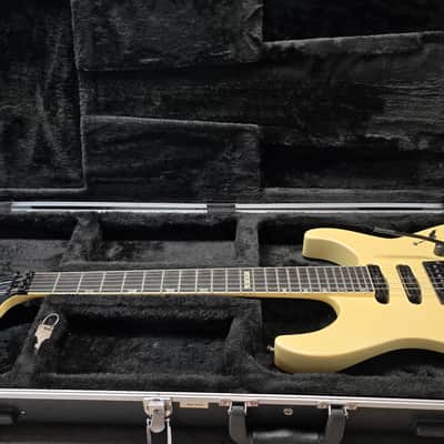 ESP The Mirage Custom Shop HSS Jackson Soloist Lawsuit Headstock USA Seymour Duncan Pickups Synclear Sinclair Floyd Rose FR Super Strat MIJ MJ Japan Vintage 80s Guitar image 3
