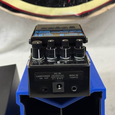 Boss SDE-3 sde3 Dual Digital Delay Pedal with Box image 5