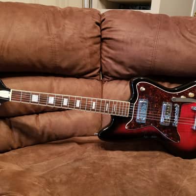 Silvertone 1478 Reissue Red Silver Flake Burst image 2
