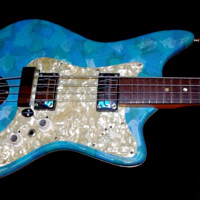 Egmond BEG 2-V 1967 Blue Vinyl.  Retro Cool Bass. A true vintage piece. RARE. image 3