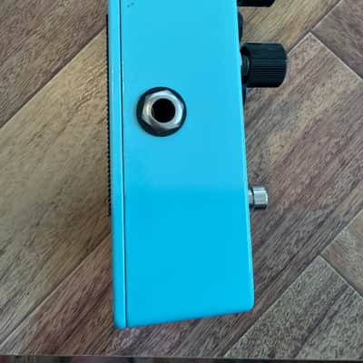 Walrus Audio Deep Six Compressor V1 2012 - 2018 - Blue / Red Diver image 3