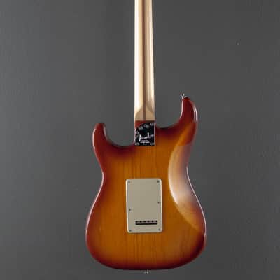 Fender Used American Deluxe Stratocaster '06 image 4