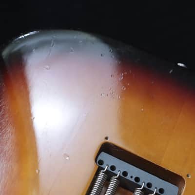 Fender '62 Stratocaster Reissue STD-62 MIJ 3-Color Sunburst El. Guitar w/Case image 20