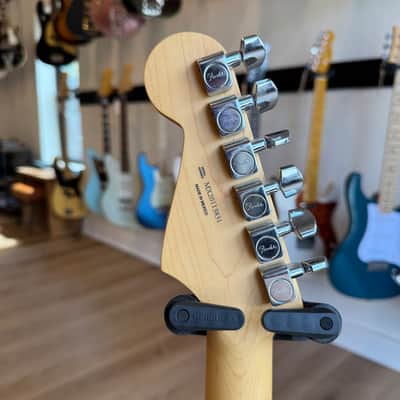Fender Player Stratocaster Electric Guitar with Maple Fretboard - Tidewater image 7