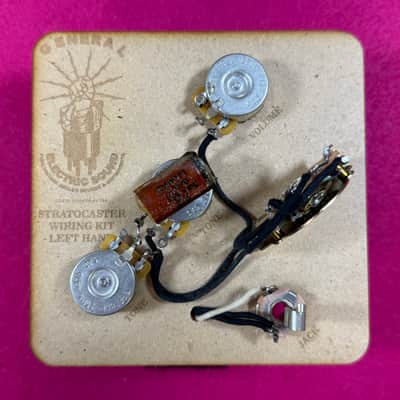 General Vintage Tone for Stratocaster ®️ Left handed Prewired harness electronics 1954 to 1958 5 way Control Lefty image 4